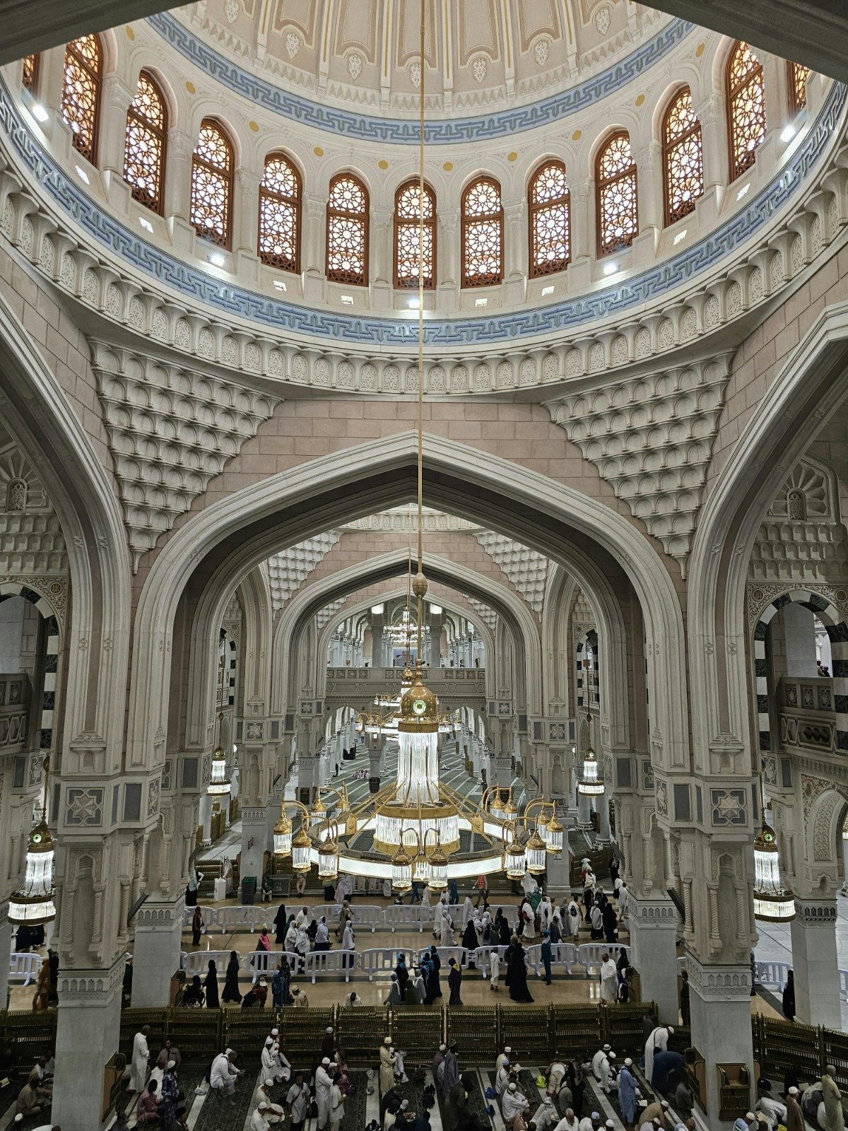 12 Nights — Premium+ with Guided Ziyarat